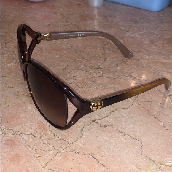 Gucci Sunglasses - Picture 2 of 8